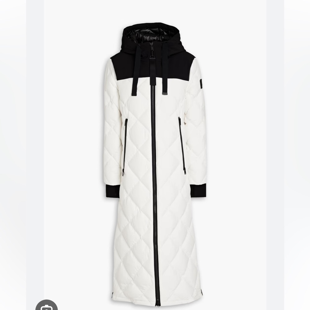 NWOT MooseKnuckles Jalliente BLACK Parka